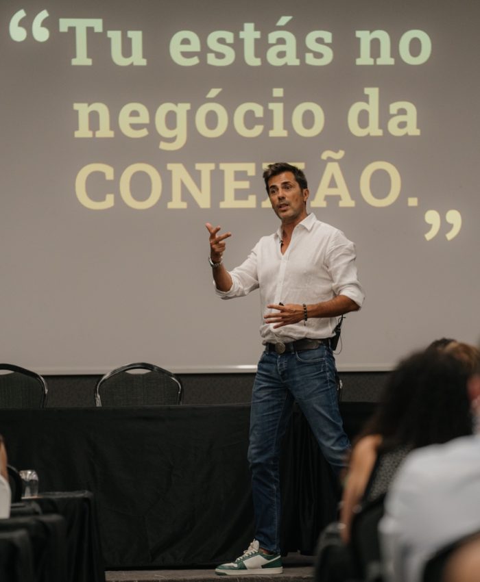 Domina a tua liderança: Do Autoconhecimento Ao Plano Estratégico